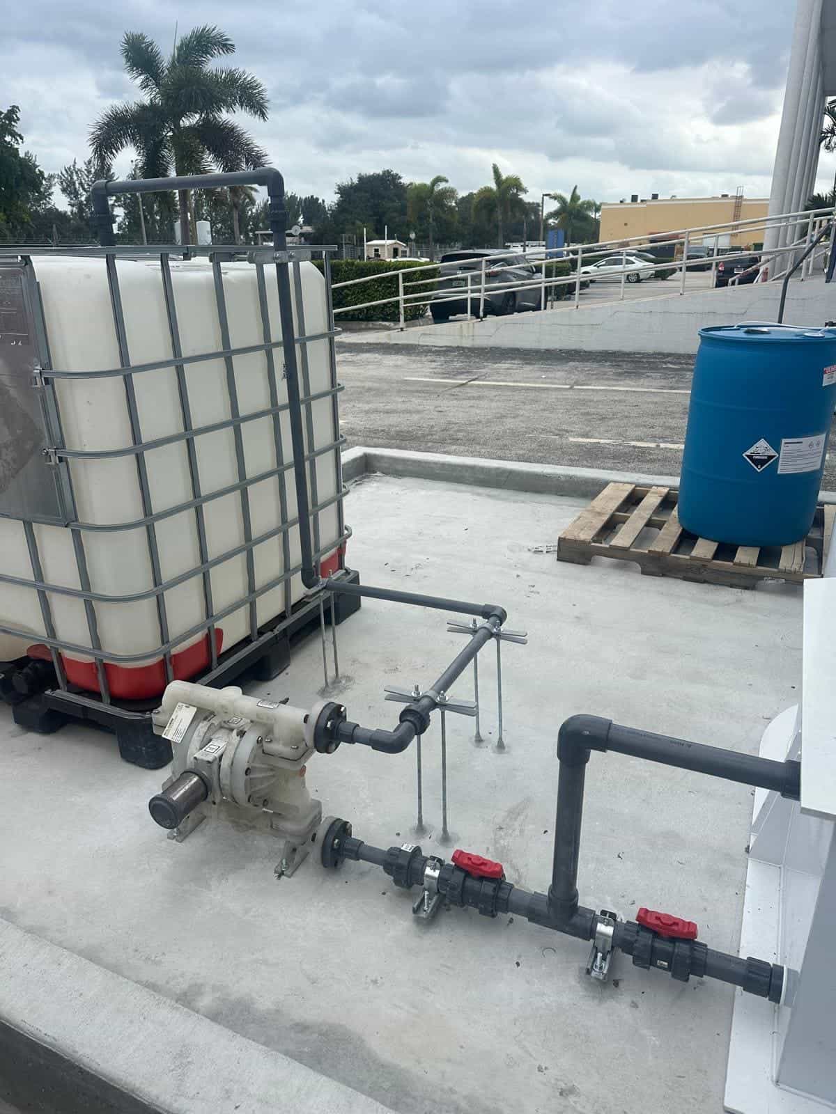 Before and after of a Water pump installation by a plumber in Aventura